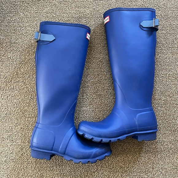 Bright blue Hunter Boots only worn twice! - Picture 4 of 10